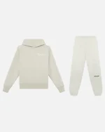 Realsim Render Gray Tracksuit